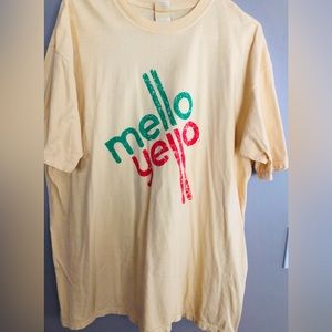 Vintage Mellow Yellow Men’s T-Shirt Authentic Pigment Size Extra Large￼